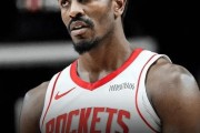 火箭三老臣表现糟糕，26岁后卫愈发低效，一主力得分挂蛋